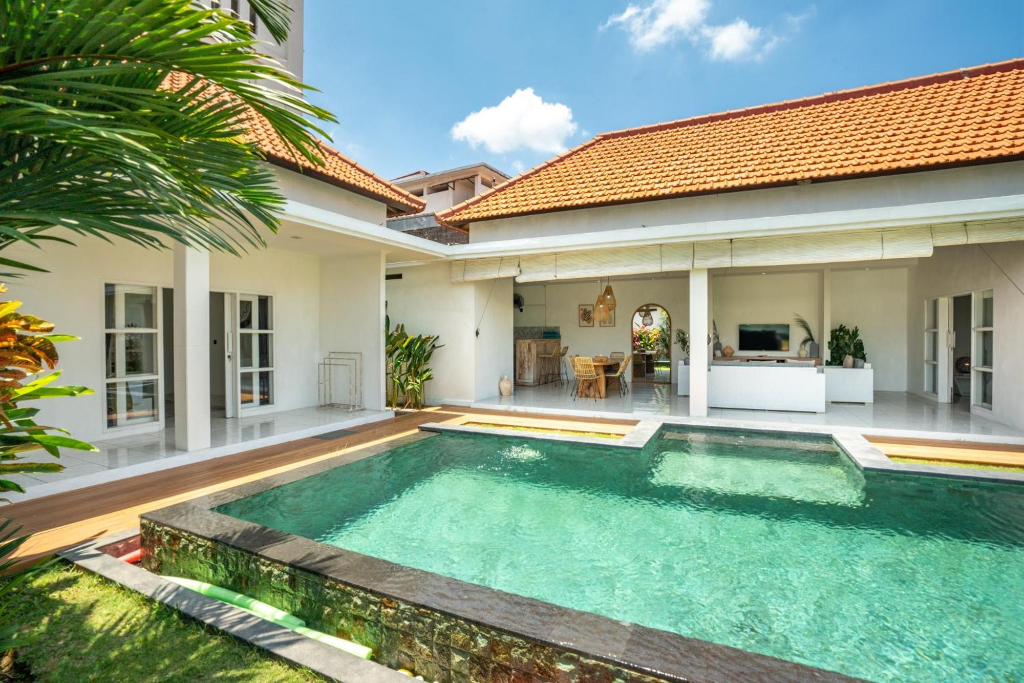 Modern 3 Bedrooms Villa Beach Walking Distance سمينياك المظهر الخارجي الصورة