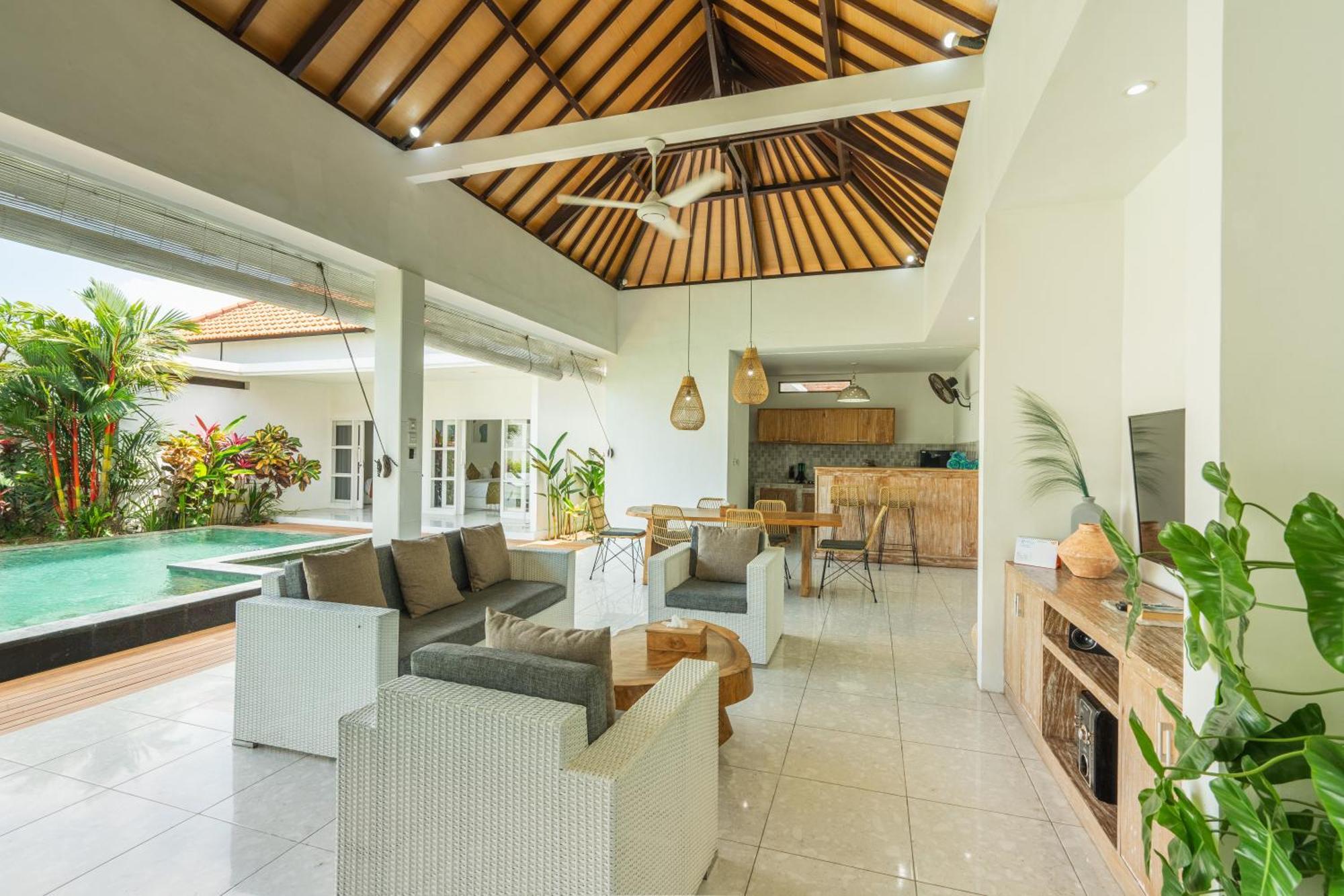 Modern 3 Bedrooms Villa Beach Walking Distance سمينياك المظهر الخارجي الصورة